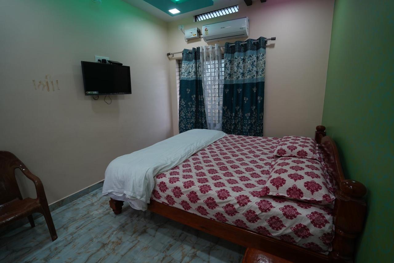 Akash Homestay 亨比 外观 照片