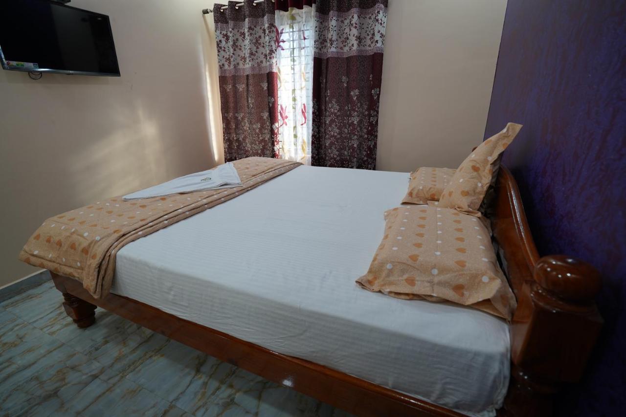Akash Homestay 亨比 外观 照片