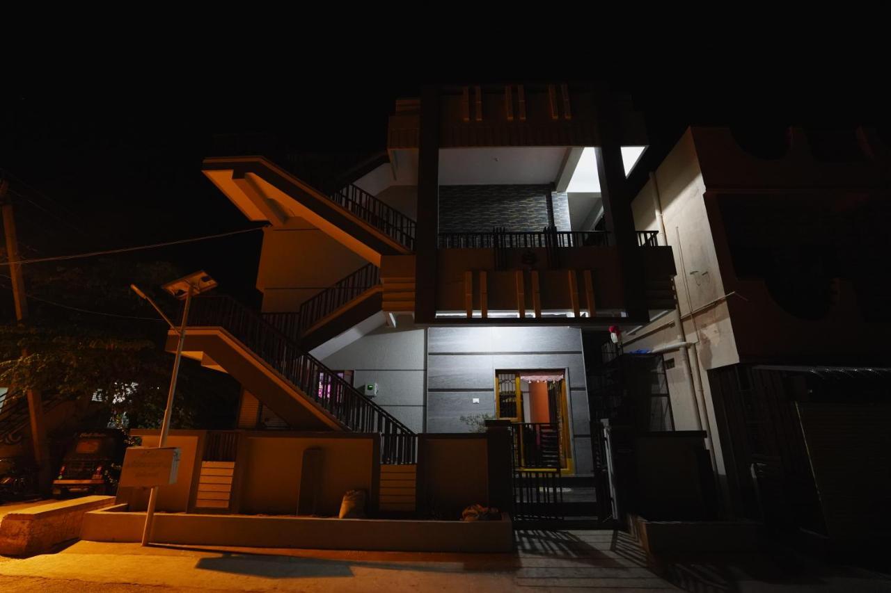 Akash Homestay 亨比 外观 照片