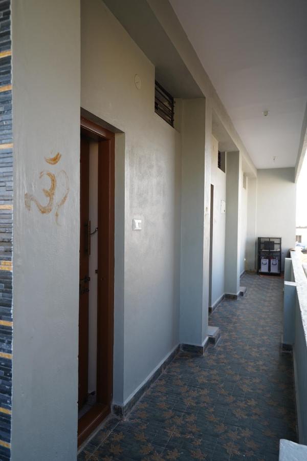 Akash Homestay 亨比 外观 照片