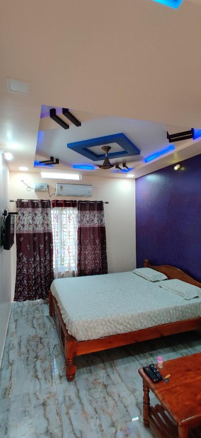 Akash Homestay 亨比 外观 照片
